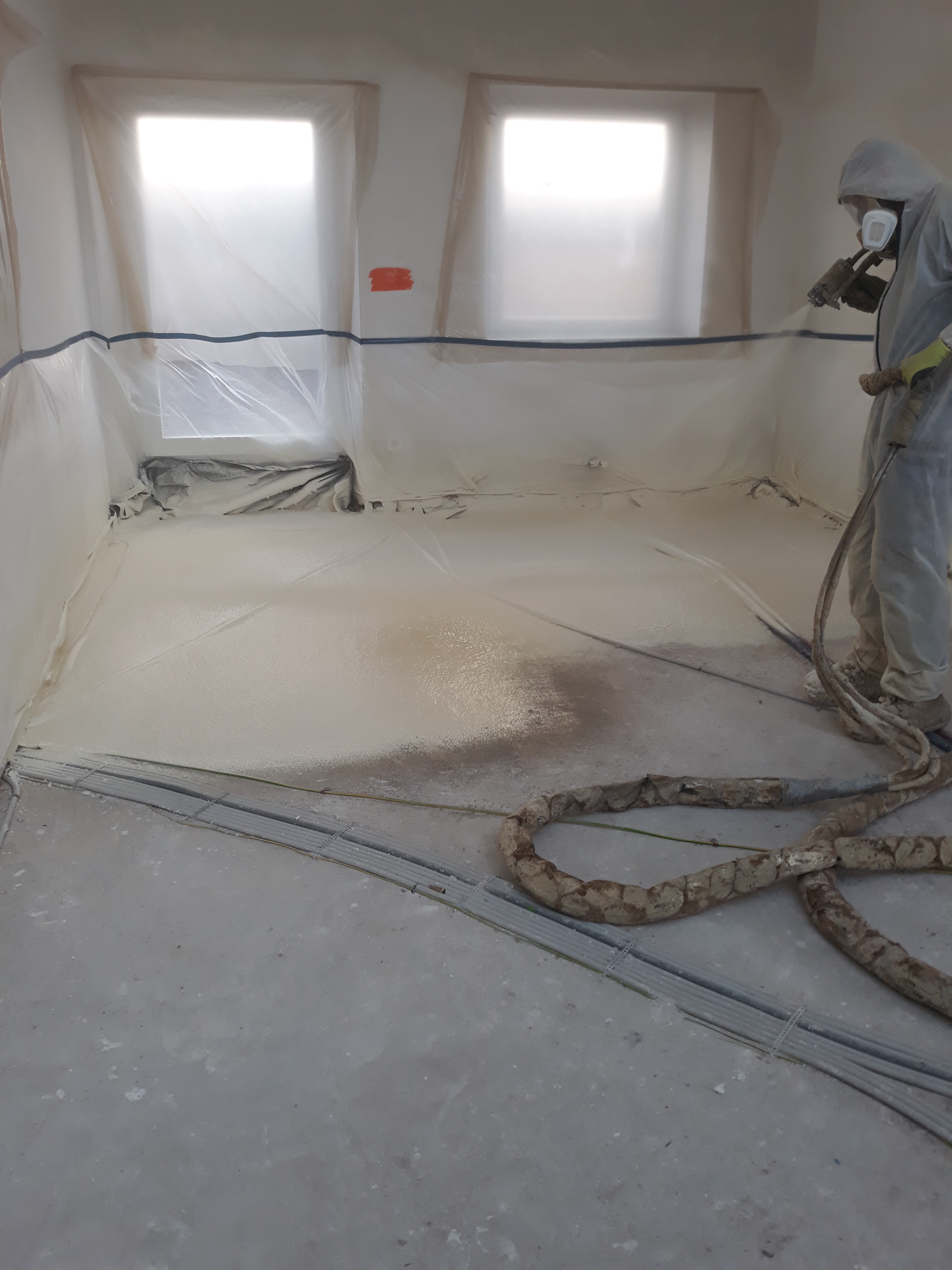 isolation projetée polyuréthane pu